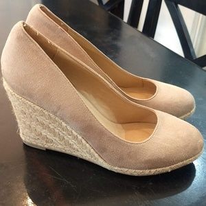 Brand New Wedges Just Perfect for Fall Outfits
